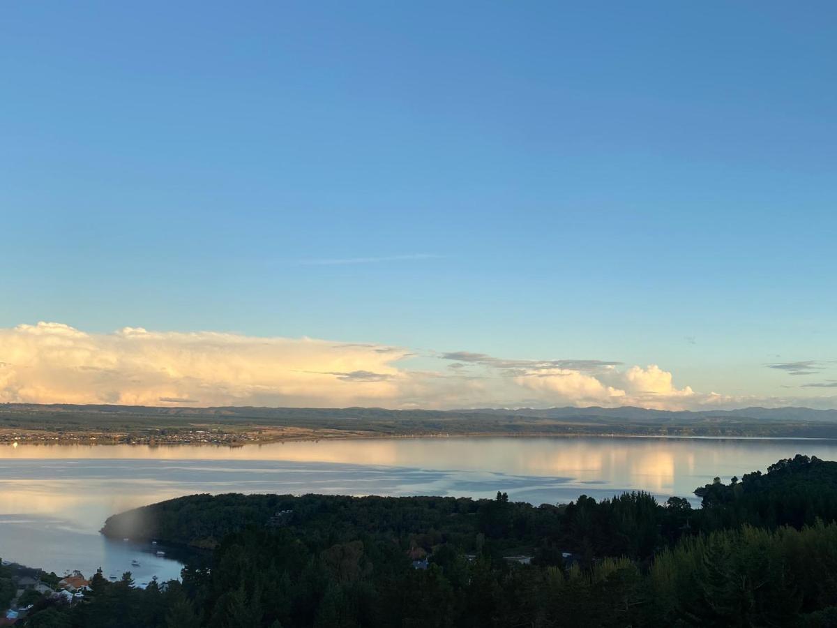 Acacia Cliffs Lodge Lago Lago Taupo Esterno foto
